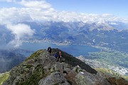 72 Con panoramica vista su lago e i suoi monti